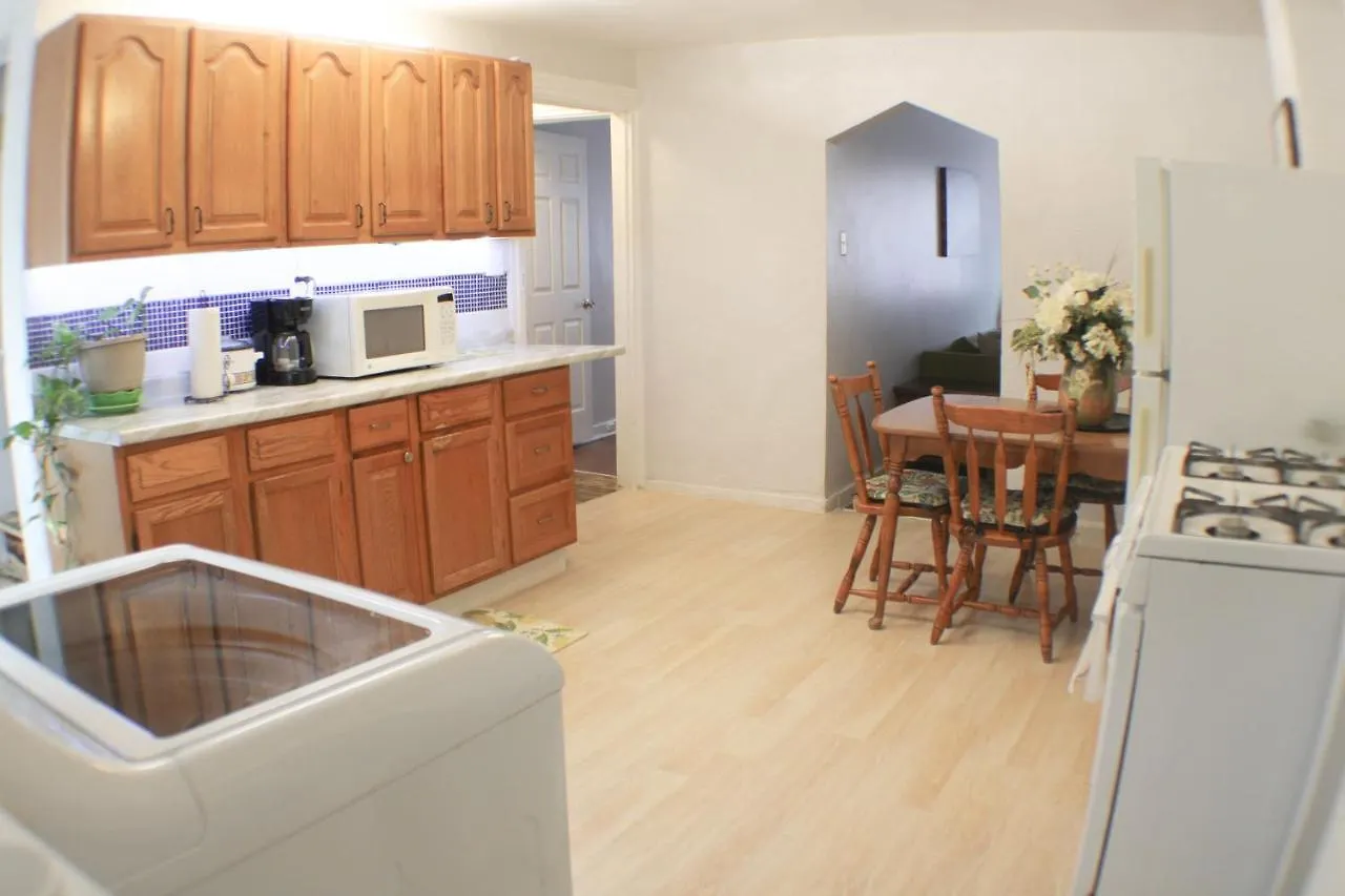 3 Bedroom Southside Pad - Sleeps 8 - Amazing Location Pittsburgh Estados Unidos